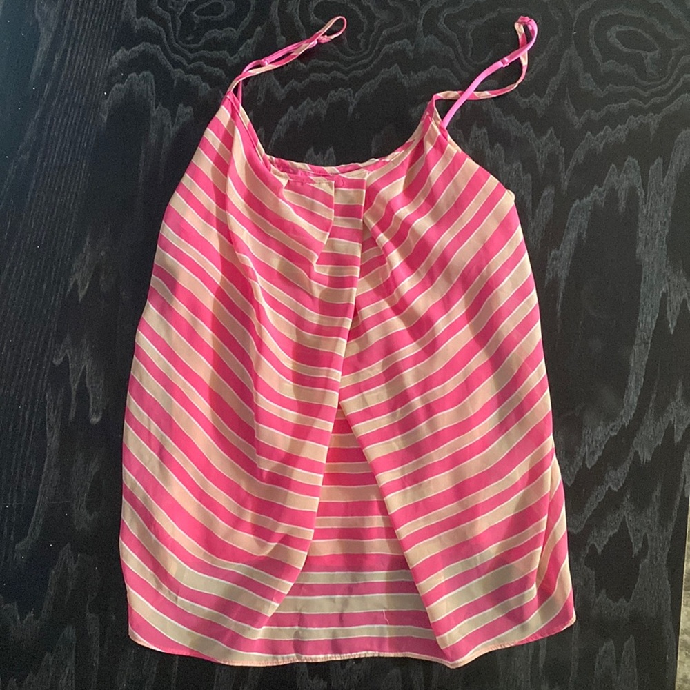Pink tank top